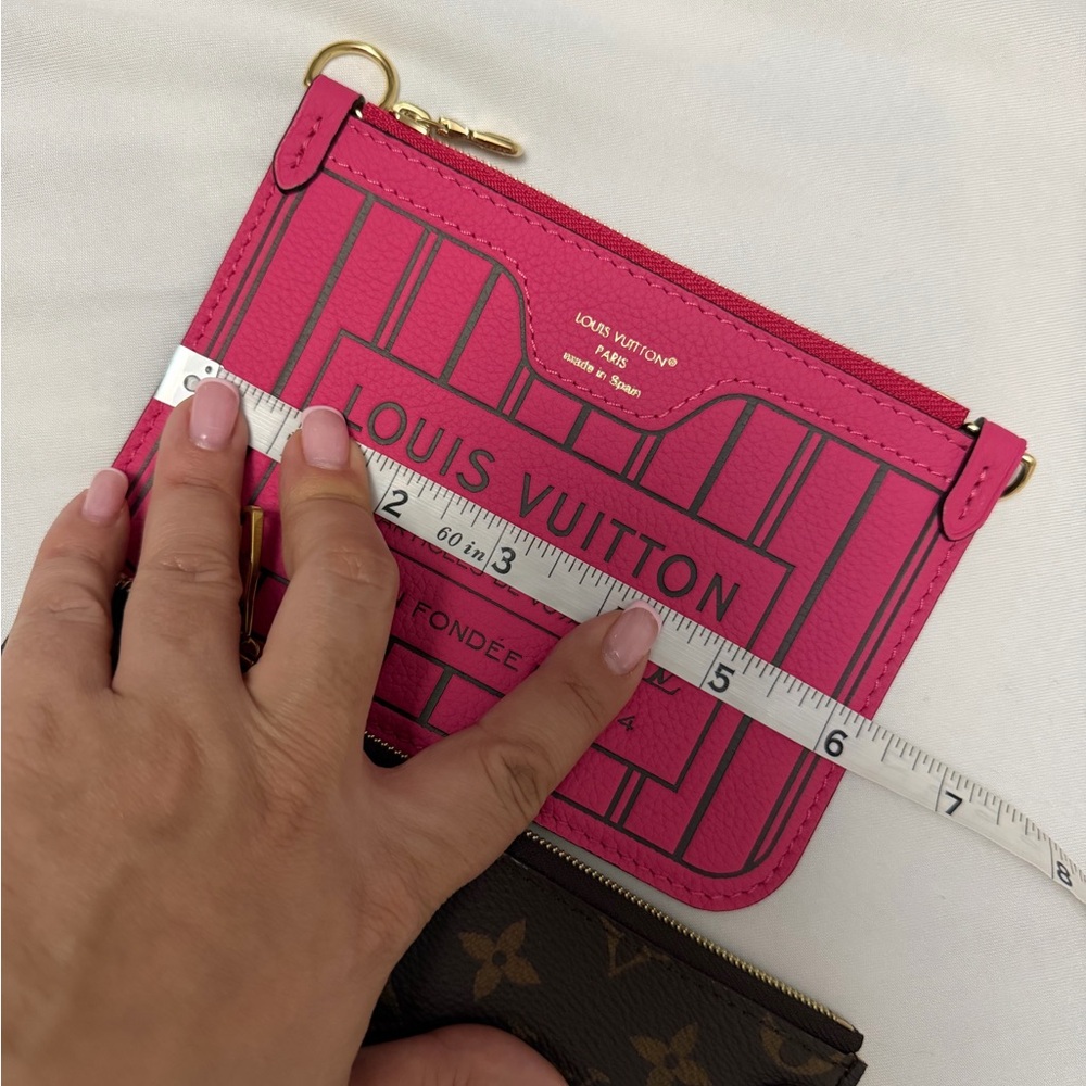 Louis Vuitton Inside Out Fuchsia Pouch - Picture 14 of 16